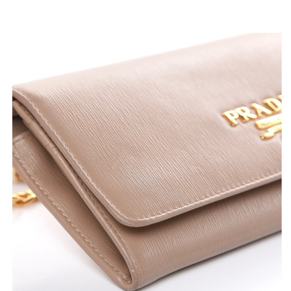 Authentic Beige Leather Clutch with Gold Chain - Picture 7 of 7
